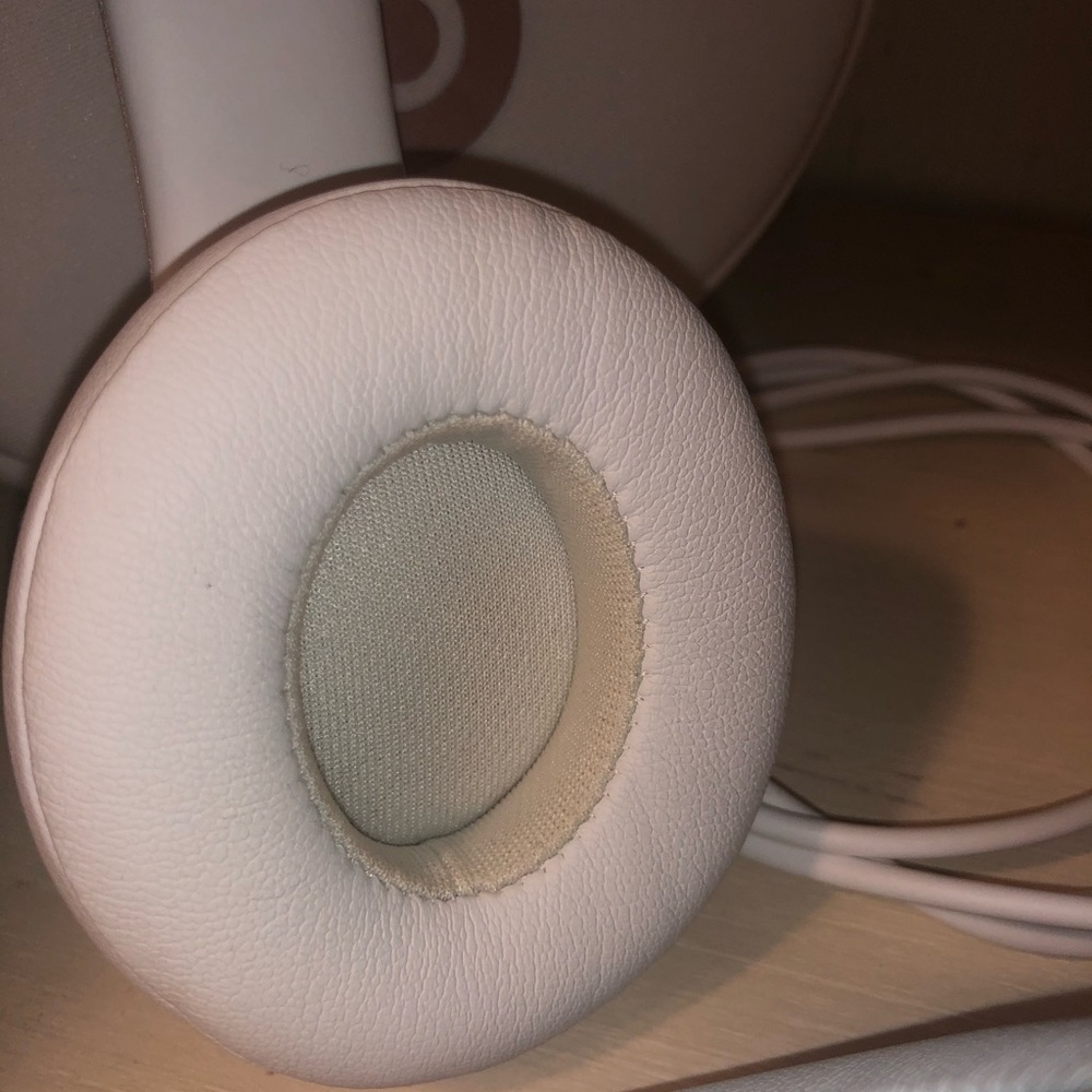 🔴Beats Solo 2 Wireless headphones - Picture 6 of 8